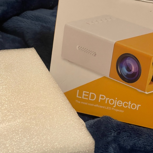 LED projector - Picture 5 of 5